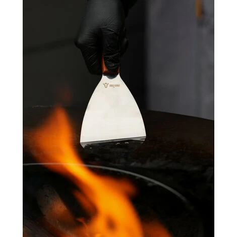 BBQ-Toro Set D'accessoires Pour Plancha De Barbecue En Acier Inoxydable (9 Pièces) Ensemble Pour Plancha De Barbecue Avec Cloche Chauffante, Spatule, Pince à Barbecue, Flacons, Formes D'oeufs Outils 4 BBQ-Toro Set D'accessoires Pour Plancha De Barbecue En Acier Inoxydable (9 Pièces) Ensemble Pour Plancha De Barbecue Avec Cloche Chauffante, Spatule, Pince à Barbecue, Flacons, Formes D'oeufs Outils – Image 2